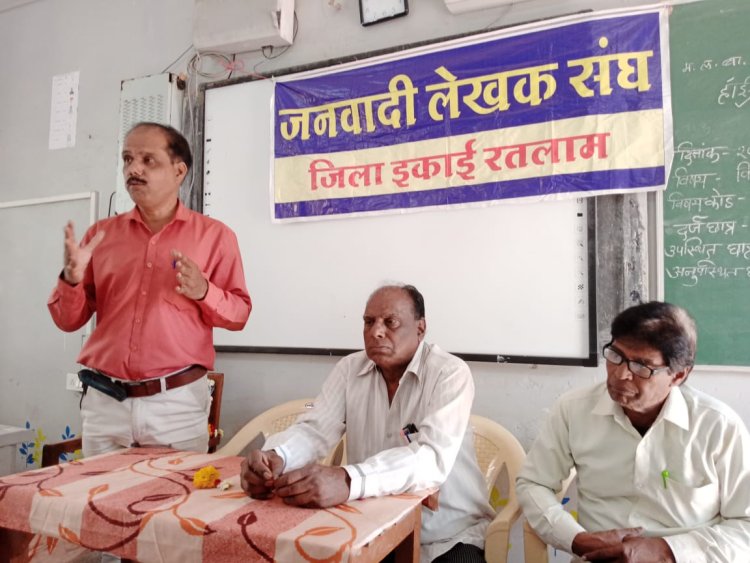 चिंतन के धरातल ने भगतसिंह को युगपुरुष होने का प्रमाण दिया - दशोत्तर* 