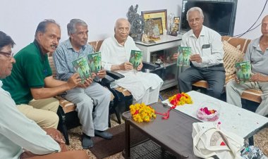 मनुष्यता के विरुद्ध खड़ी आवाज़ों का प्रतिकार करती है कविता - डॉ. जलज* 