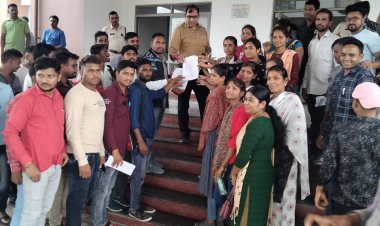 आदिवासी छात्र संगठन ने अपनी आवाज बुलंद की