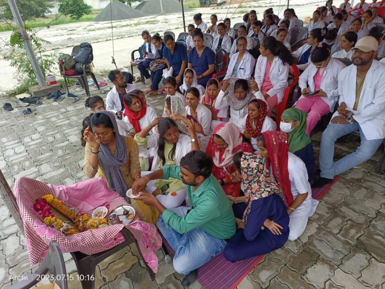 मांगों के लिए जतन.........l