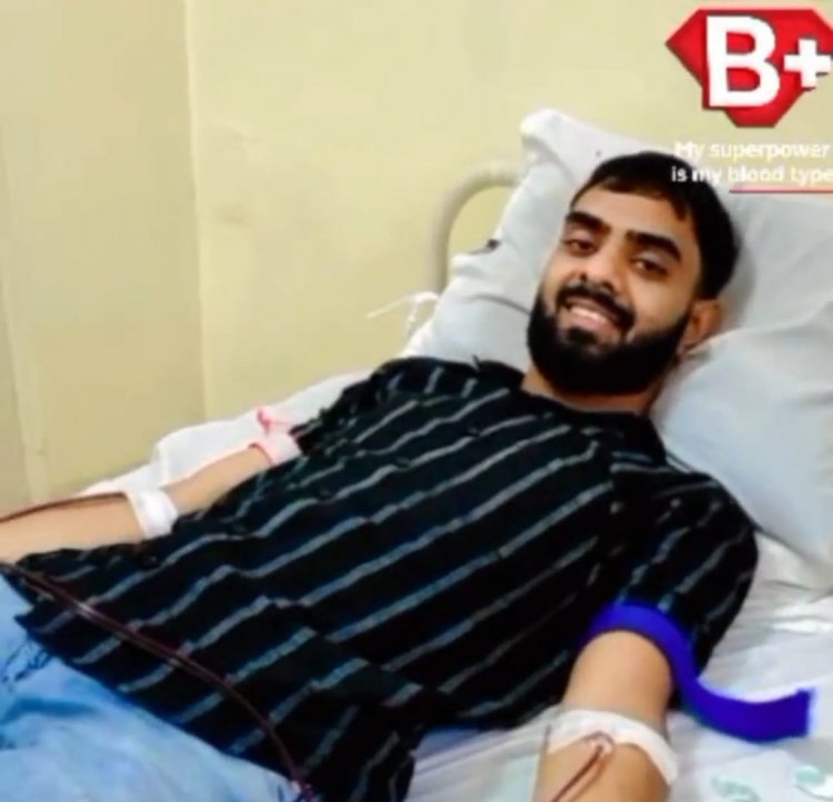 कैंसर पीड़ित मासूम के लिए पेश की मानवता की मिसाल*।।