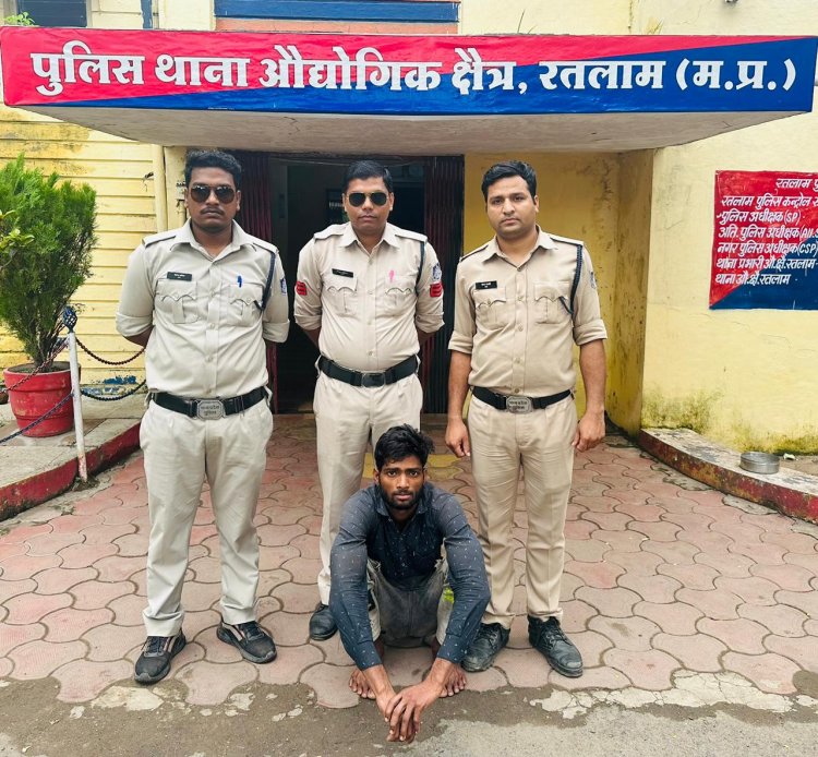 मंदिर में चोरी करने वालों का पुलिस ने किया खुलासा