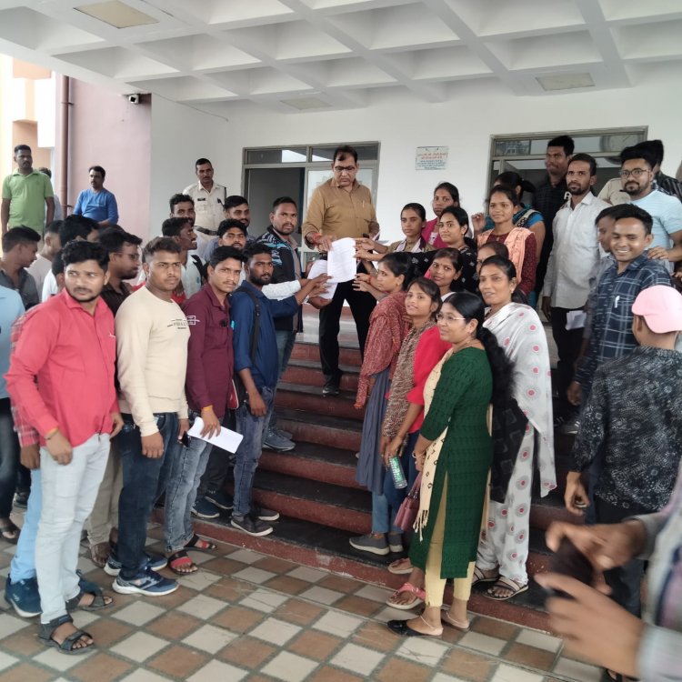 आदिवासी छात्र संगठन ने अपनी आवाज बुलंद की