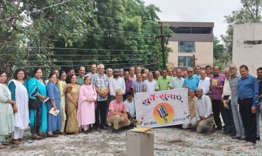 *ऊर्जा देता है शहर का सृजनात्मक वातावरण*