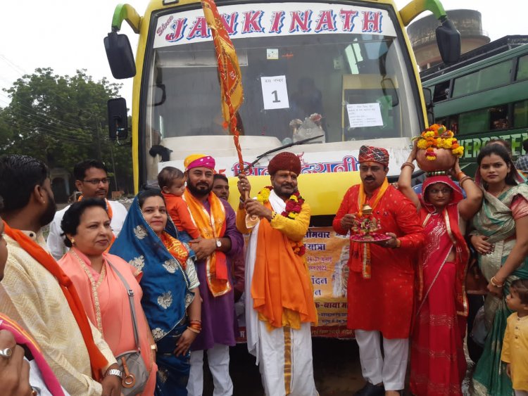 महाकाल के दर्शन से भक्त हो रहे लाभांवित