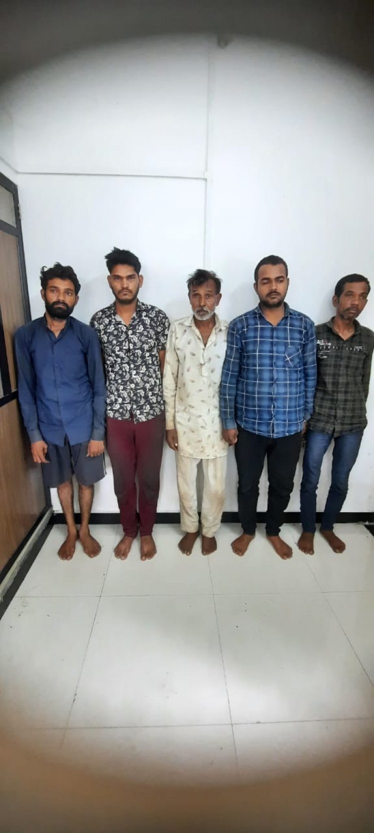 अंतरराज्यीय चोर गिरोह को डकैती की योजना बनाते पकड़ा