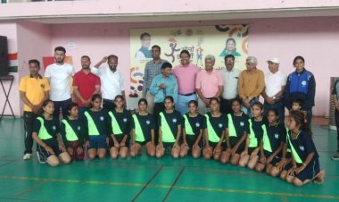 खेलो मध्य प्रदेश यूथ गेम के अंतर्गत संभाग स्तरीय खो खो प्रतियोगीता में रतलाम बालिका टीम विजयी*