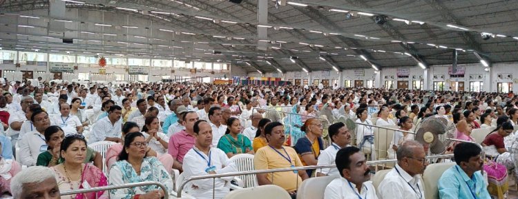 स्व के लिए किया प्रेरित...