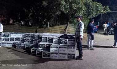 थाना बिलपांक पुलिस ने पकड़े अवैध शराब से भरे दो कंटेनर*