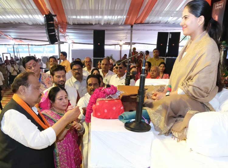 कलयुग में सिर्फ श्रीमद् भागवत कथा ही कर सकती है कल्याण