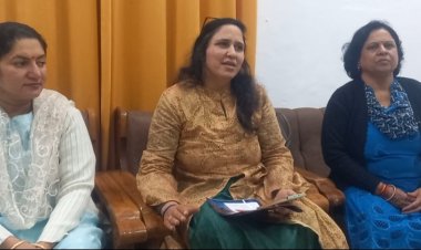 मालवा मीडिया फेस्ट: राम मंदिर: अहम,  वहम और नियम एवं हे राम पर चर्चा। 