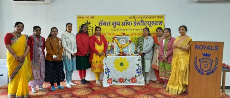 अज्ञान रूपी अंधकार को दूर करता है, ज्ञान रूपी