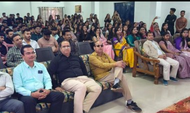 तेरे जैसा यार कहां..... गाने पर इमोशनल हुए सीनियर्स और जुनियर्