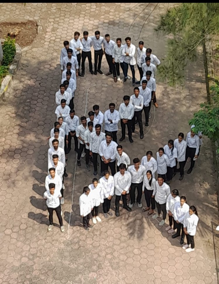 राॅयल इंस्टीट्युट में विश्व फार्मेसी दिवस मनाया गया।