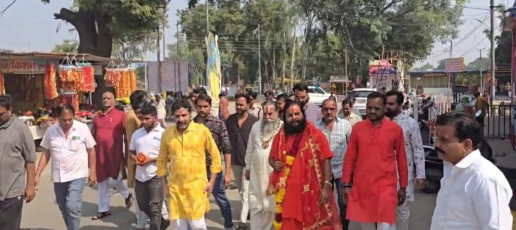 महामंडलेश्वर श्री राधे राधे बाबा का रतलाम आगमन, हिंदू समाज को एकता का संदेश