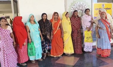 आवासीय कॉलोनी में मोबाईल टावर लगाने का विरोध  रहवासियों ने कलेक्टर को शिकायत की