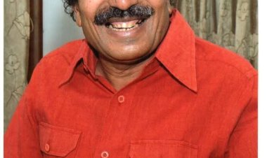 संपत्ति कर  में 5 गुना अवैध वसूली बंद कर वसूली राशि वापस करें