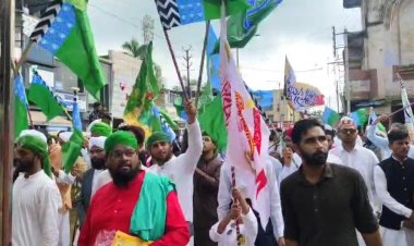 हजरत मोहम्मद साहब का जन्मदिन ईद मिलादुन्नबी के रूप में धूमधाम से मनाया