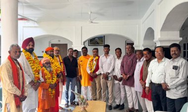 प्रधानमंत्री नरेंद्र मोदी: राष्ट्रभक्ति और सेवा का जीवंत प्रतीक