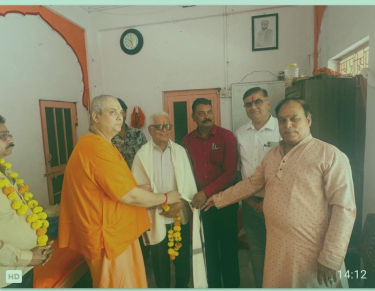 आयुर्वेद चिकित्सा पद्धति ही पुरातन चिकित्सा है जिसका वर्तमान पूरा विश्व अनुसरण कर रहा हैं - डॉ. के. सी. पाठक 