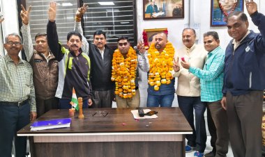 जे सी बैंक चुनाव में मुकेश मीणा और गगन छपरी प्रत्याशी