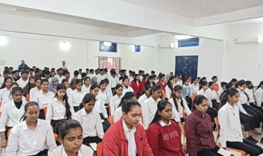 रॉयल कॉलेज में 'विश्व ध्यान दिवस' पर सहज योग शिविर का आयोजन; विद्यार्थियों ने सीखी मानसिक शांति की कला