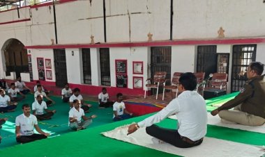 राष्ट्रीय युवा दिवस अष्टांग योग अमृत महोत्सव